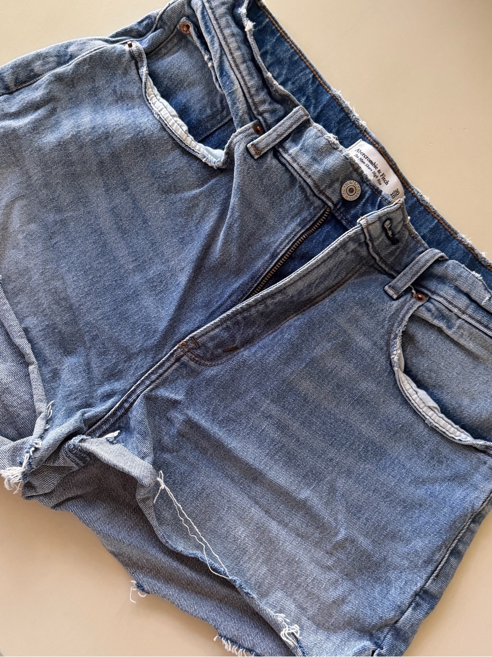 Abercrombie & Fitch Curve Love High Rise Mom Short- pride edition